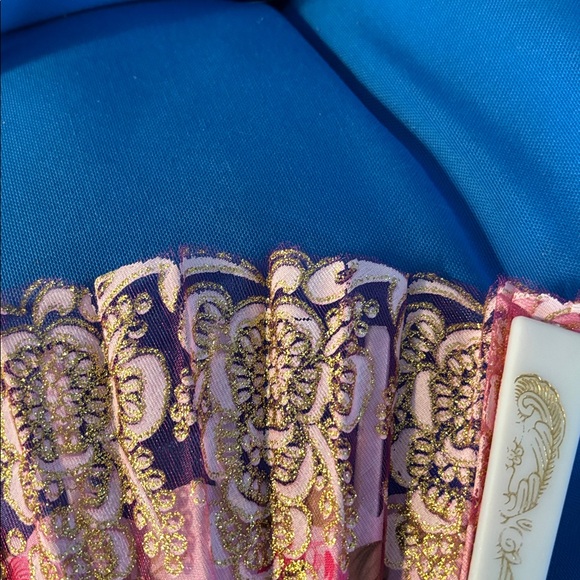 Fan Colored Pink White Gold Gently Used NWOTS Spring/Summer Halloween accessory - Picture 6 of 8